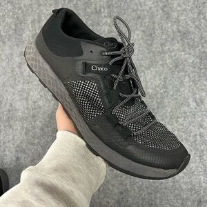 Chaco Outcross Trail Shoes Mens 10 Black LUVSEAT Hiking Water Sneaker